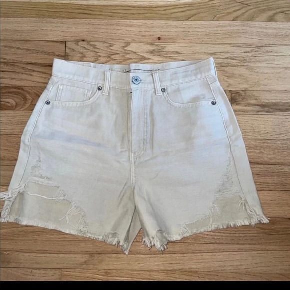 American Eagle Outfitters Pants - American Eagle Beige Denim Shorts Size 6